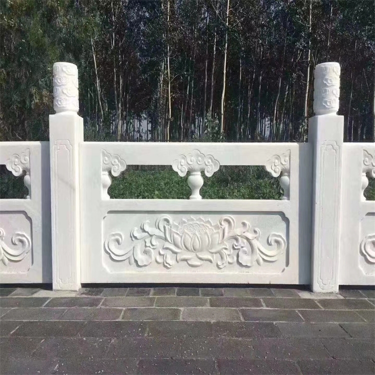 石欄桿